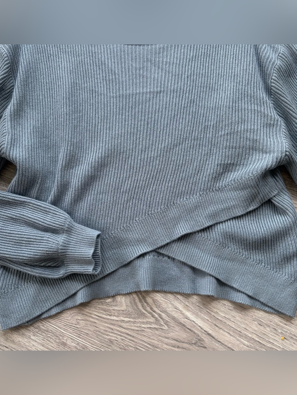 Lululemon Reversible Crossover Sweater Boolux Cashmere Blend Chambray Size 8 - Picture 4 of 9
